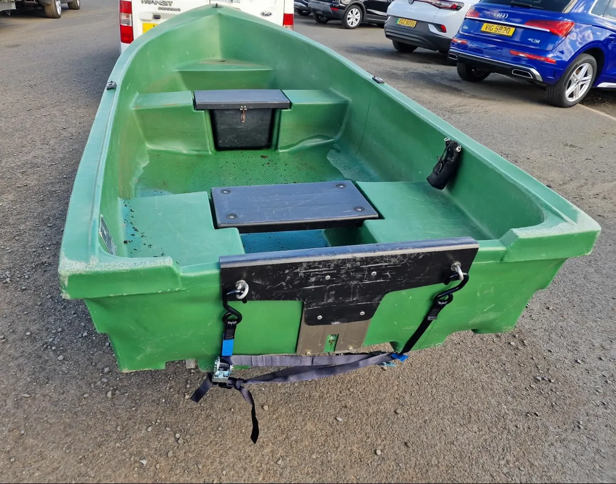 Pioner 12ft boat with trailer - Image 1