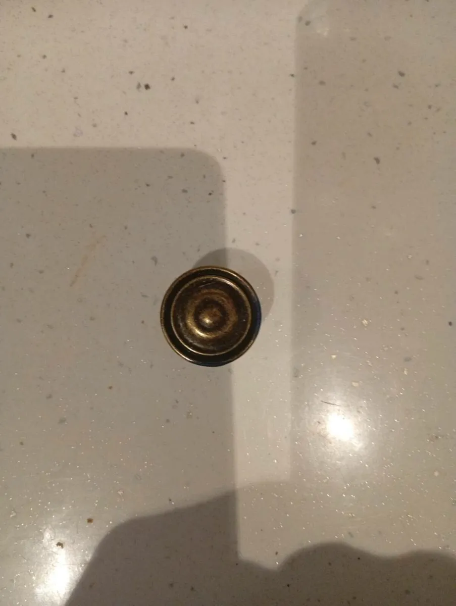 Kitchen cabinet handles - Image 2
