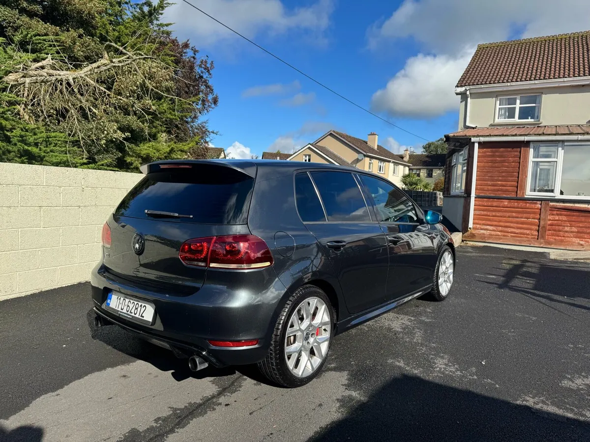 Vw golf GTI EDITION 35 - Image 4