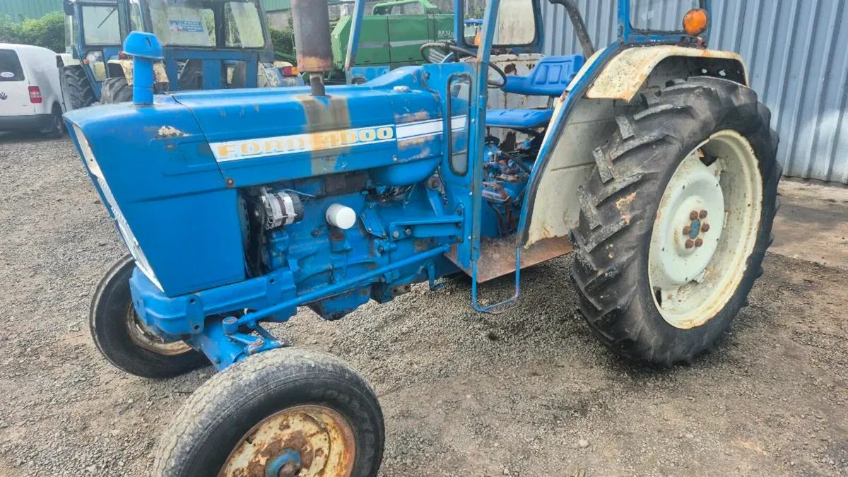 Ford 4000 - Image 3