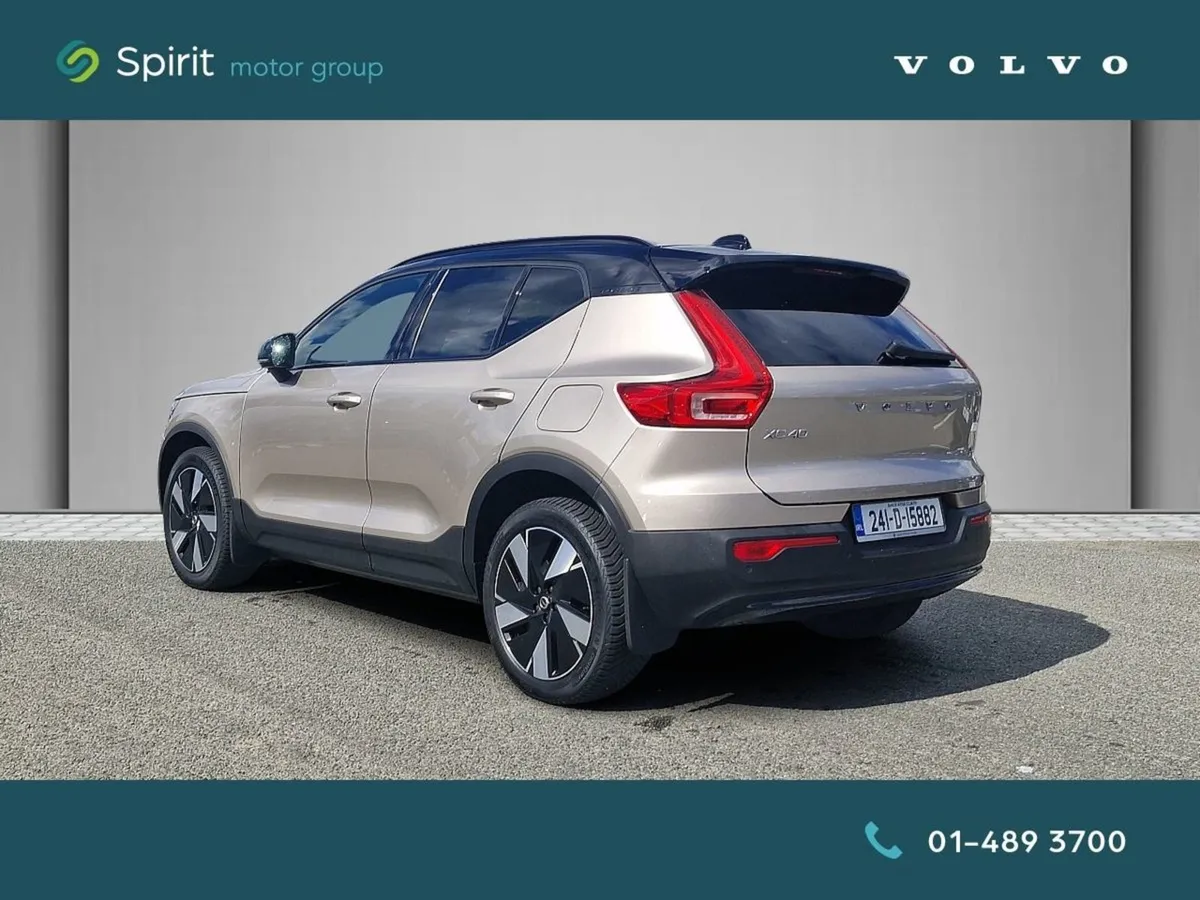 Volvo XC40 Fully Electric 238hp Extended Range Pl - Image 3