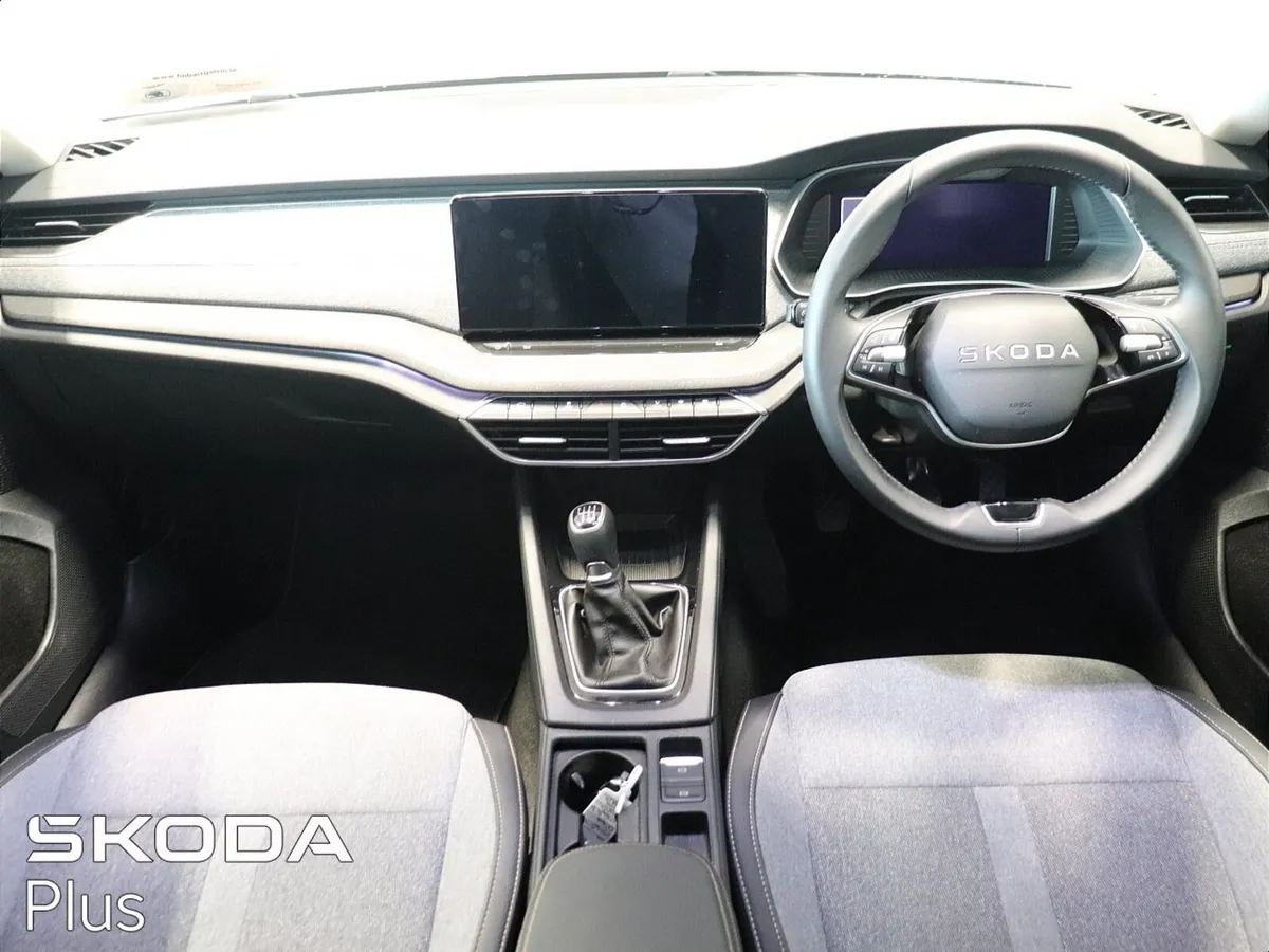 Octavia 2.0 TDI SELECTION PLUS - Image 2