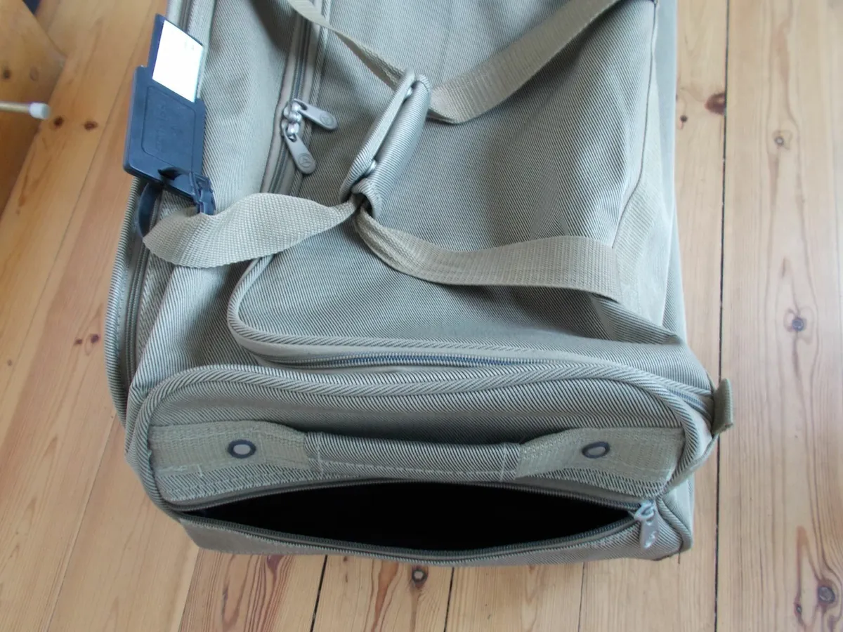 Two Wheeled Luggage Suitcase - Image 4