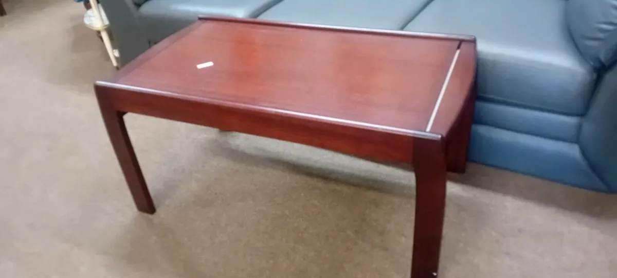 Vintage Extendable Coffee Table - Image 2