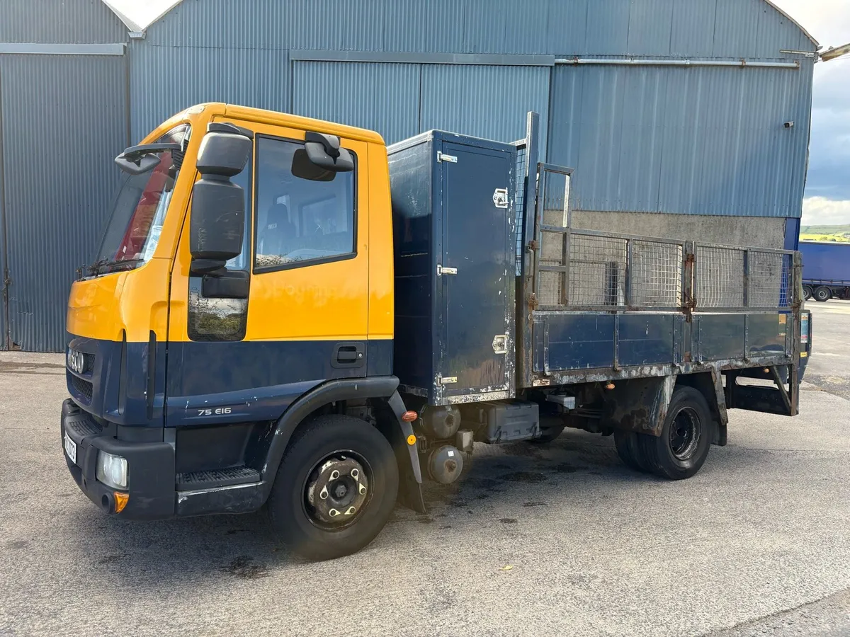 2013 Iveco Cargo 75E16 Dropside Tipper - Image 4