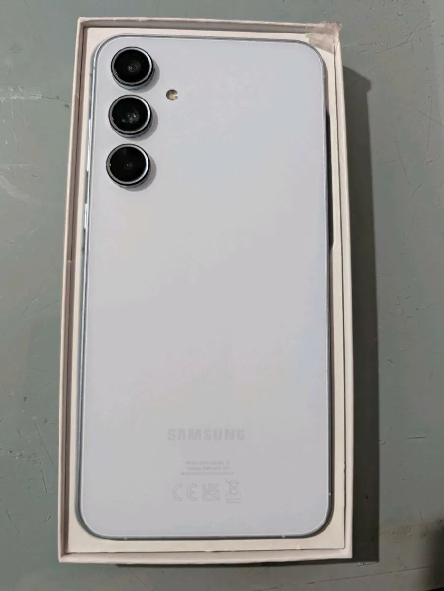 Samsung A55 5G - Image 1