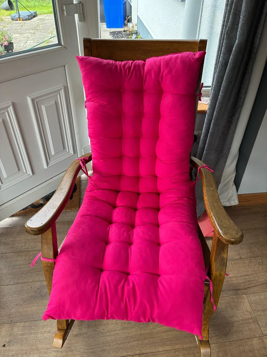 Rocking chair - Image 2