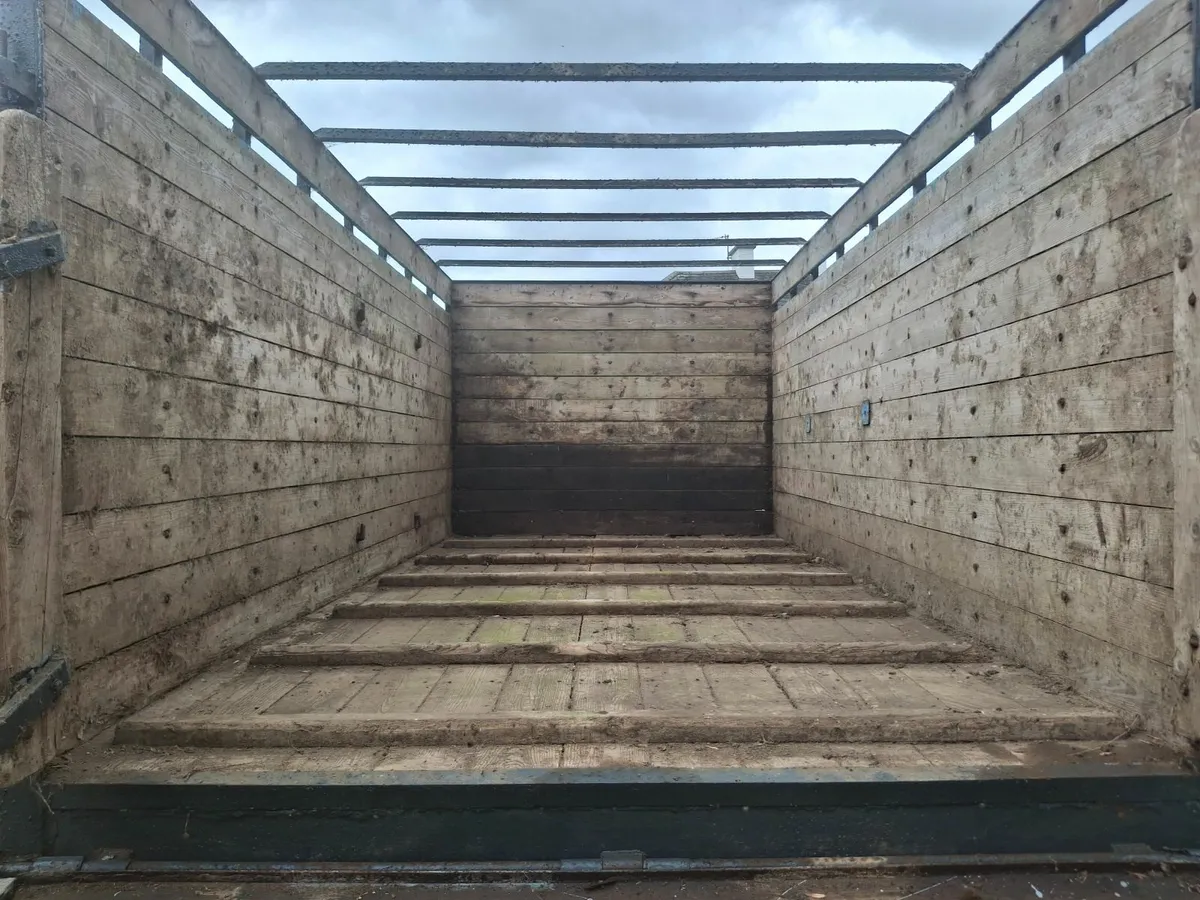 Cattle Trailer - Image 3