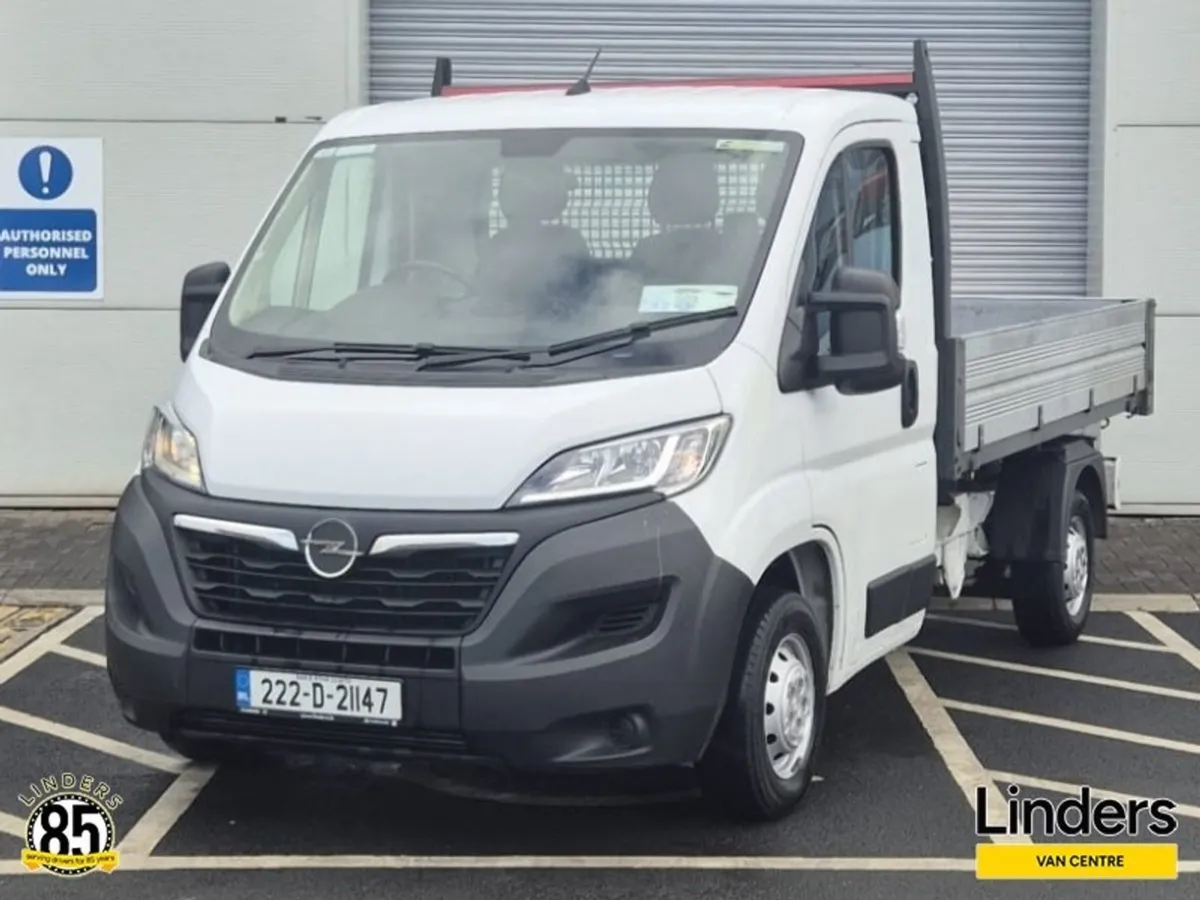Opel Movano 3.5t Tipper - 1 Owner - Image 2