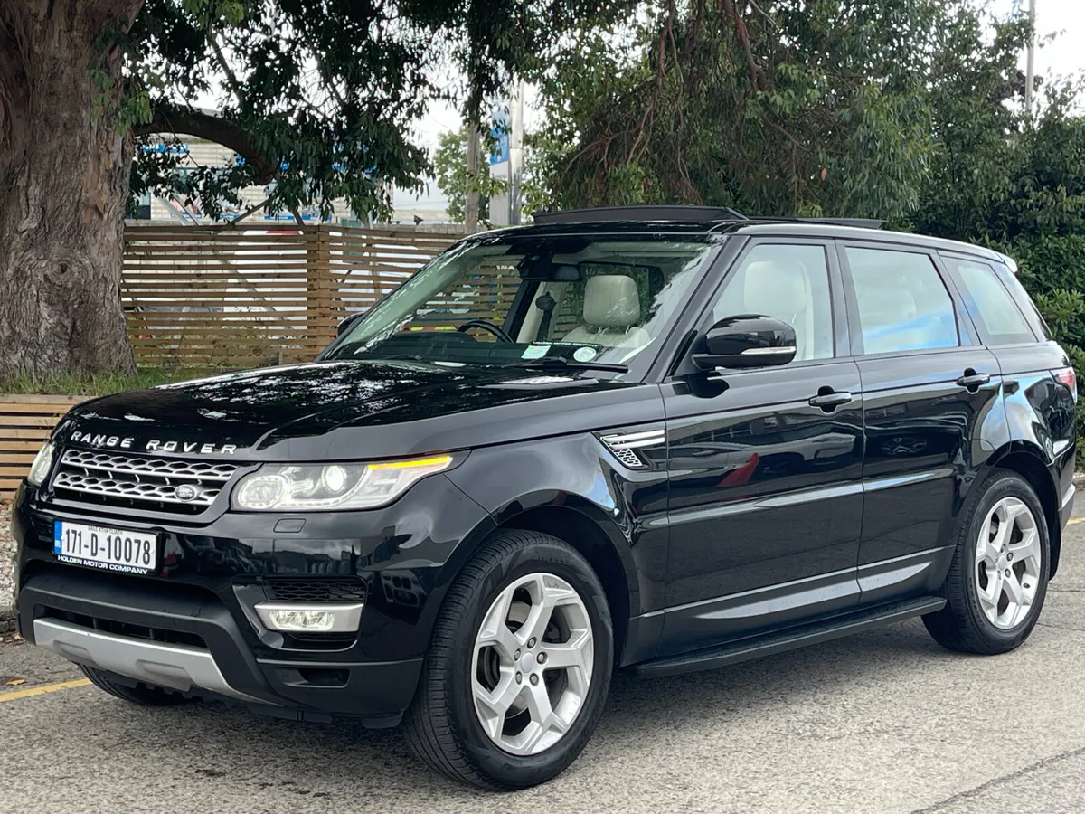 2017 Land Rover Range Rover Sport  HSE..PAN ROOF - Image 3
