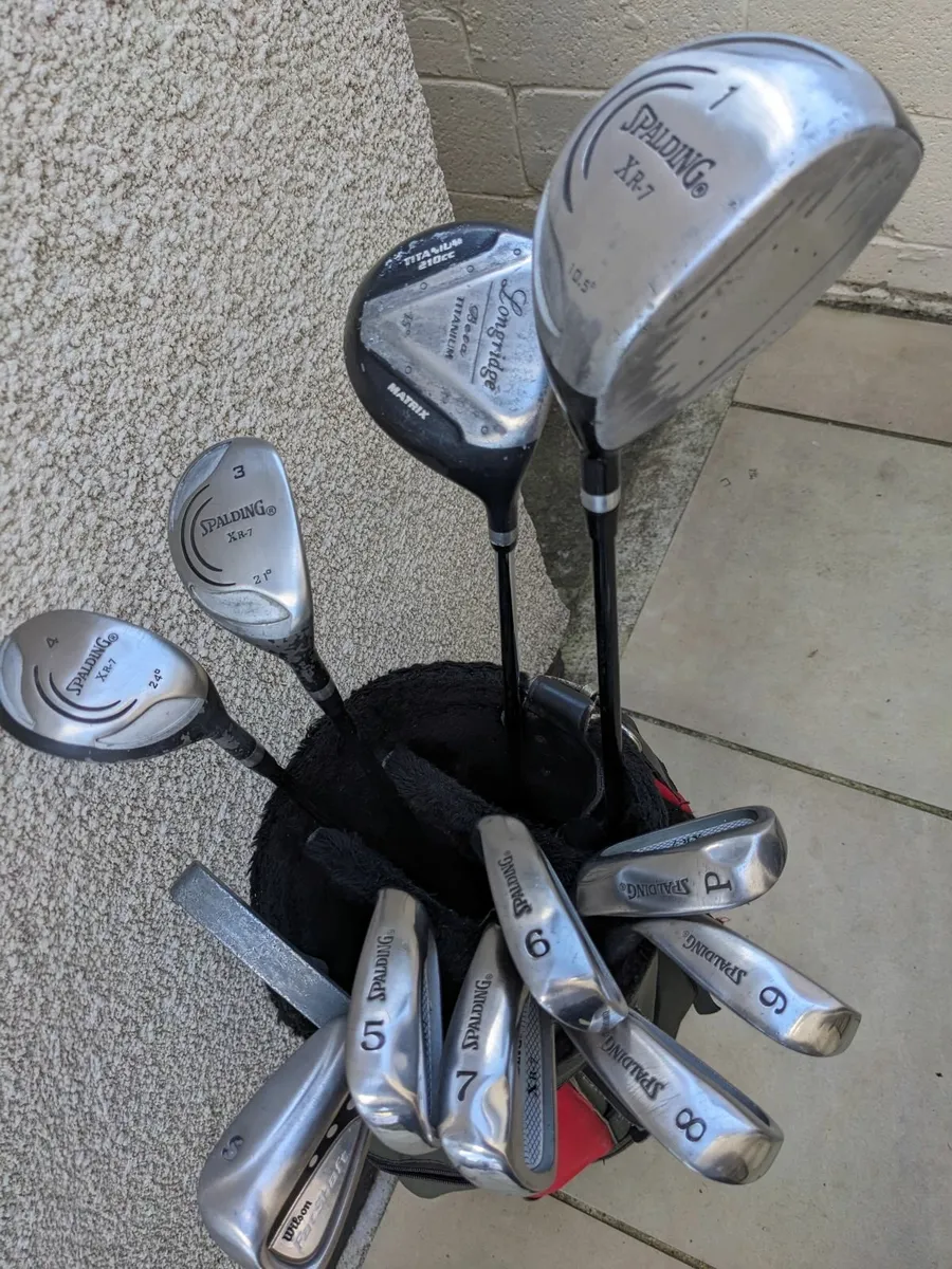 Spalding Set and Golf Bag. - Image 1