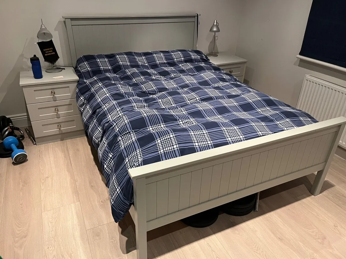 Bed - Image 4