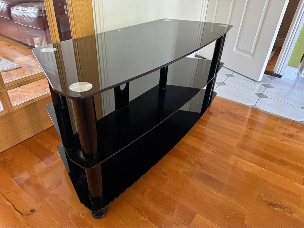 TV stand - Image 2