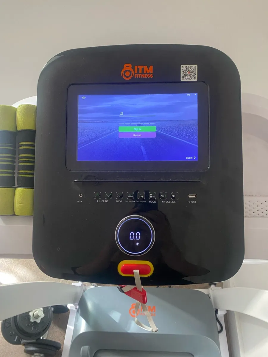 Touch screen treadmill o - Image 1