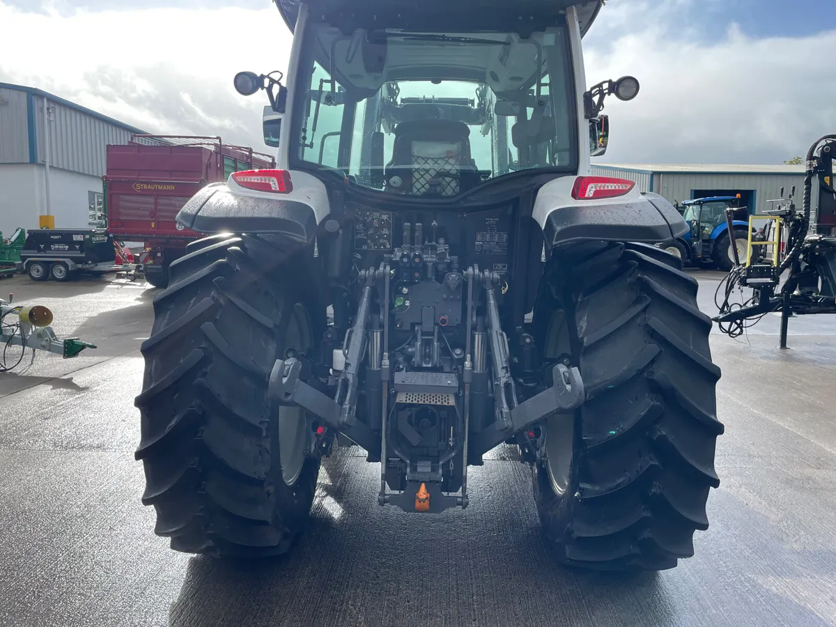 2020 Valtra A114 HiTech - Image 3