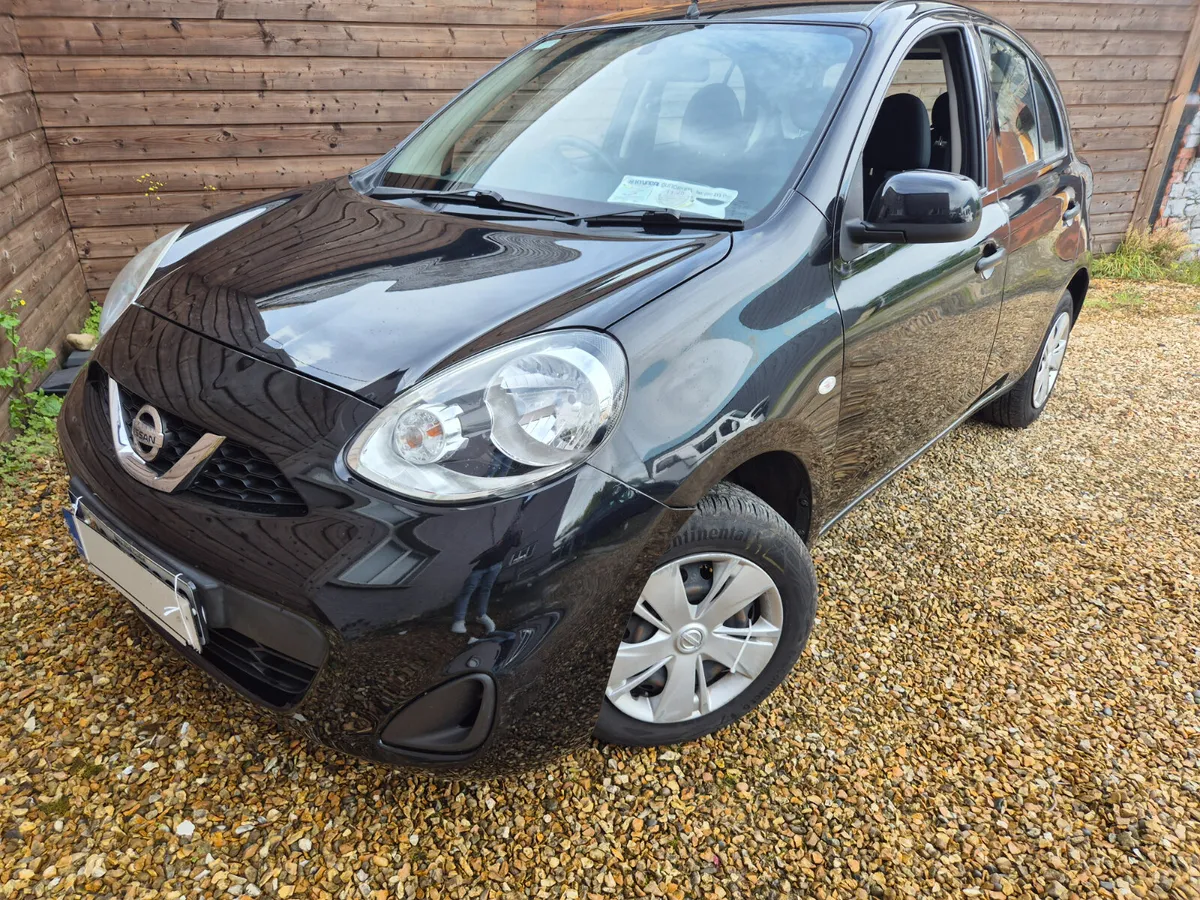 Nissan March 2018 Automatic - Image 4