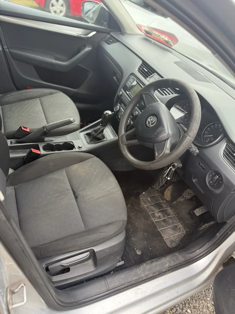 Skoda Octavia 2016   READ ADD BEFORE CALLING - Image 4