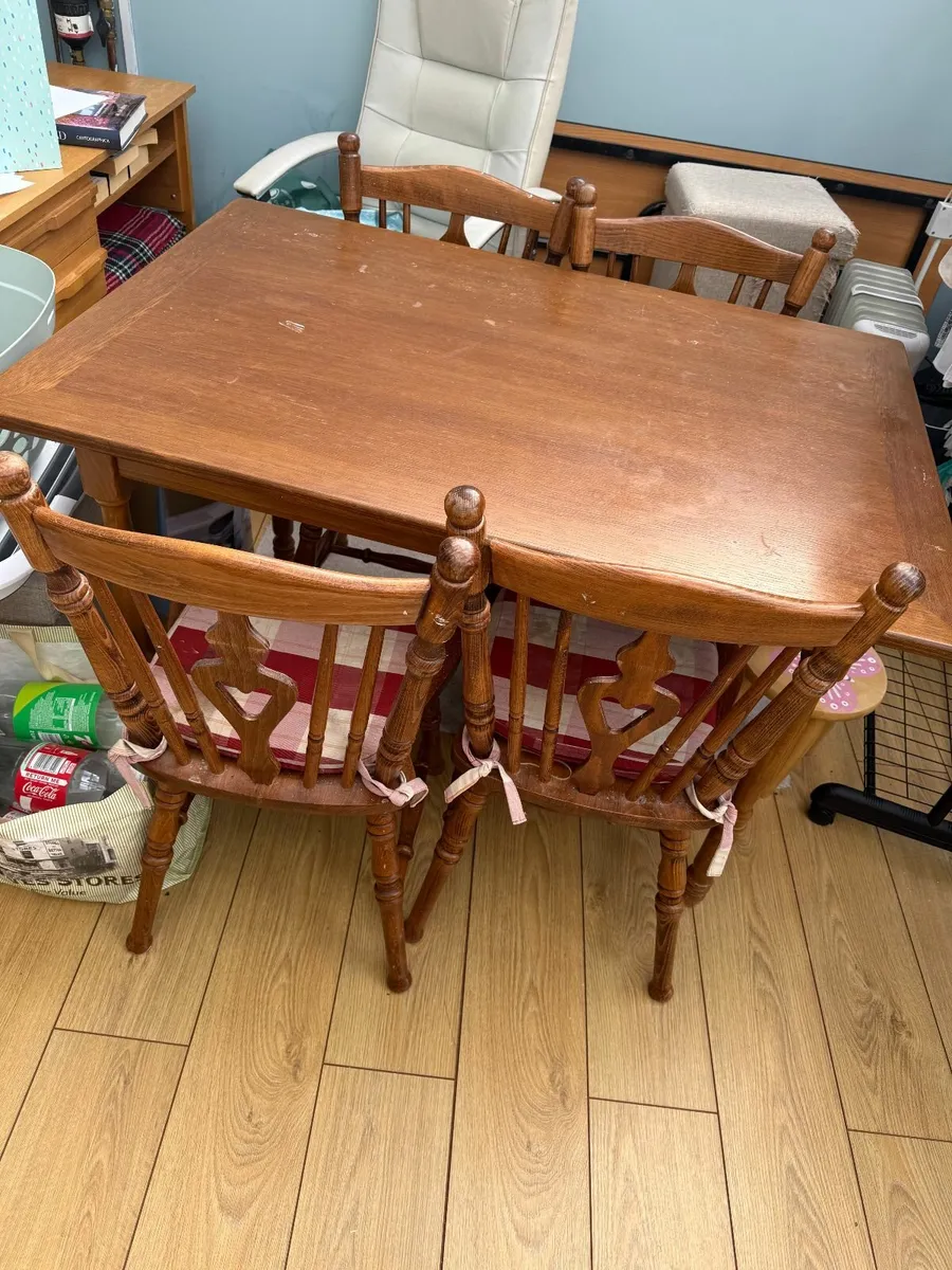Kitchen Table and Chairs