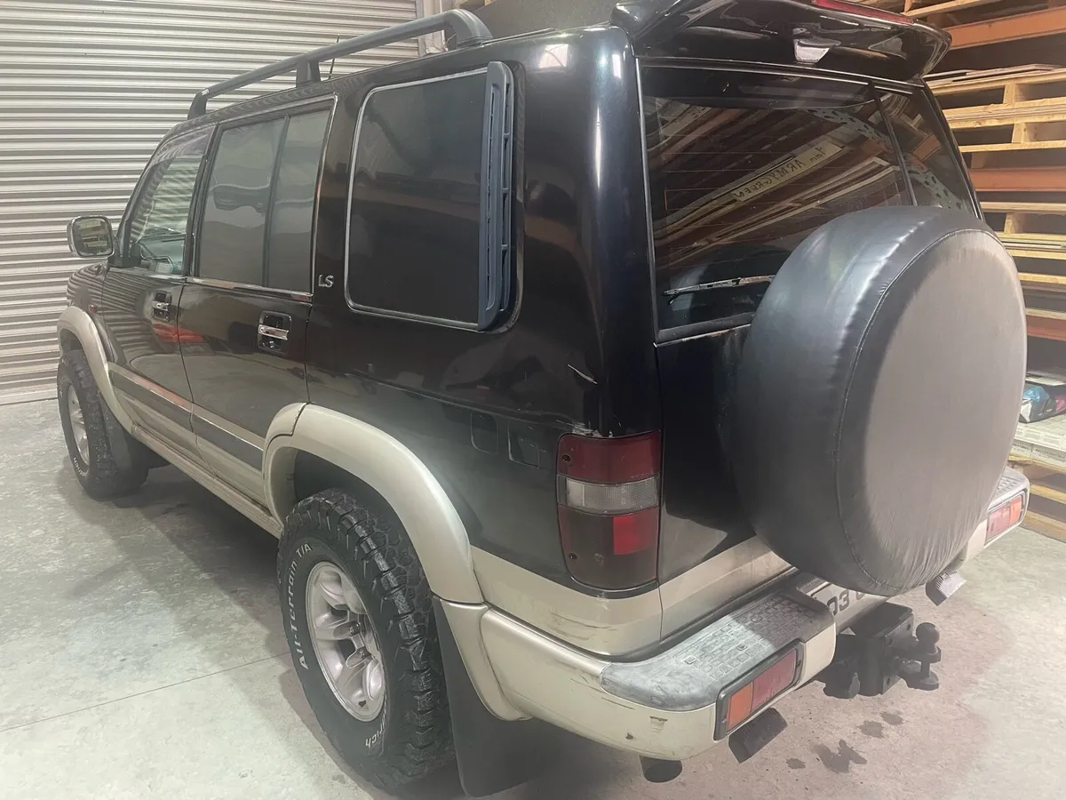 ISUZU TROOPER - Image 3