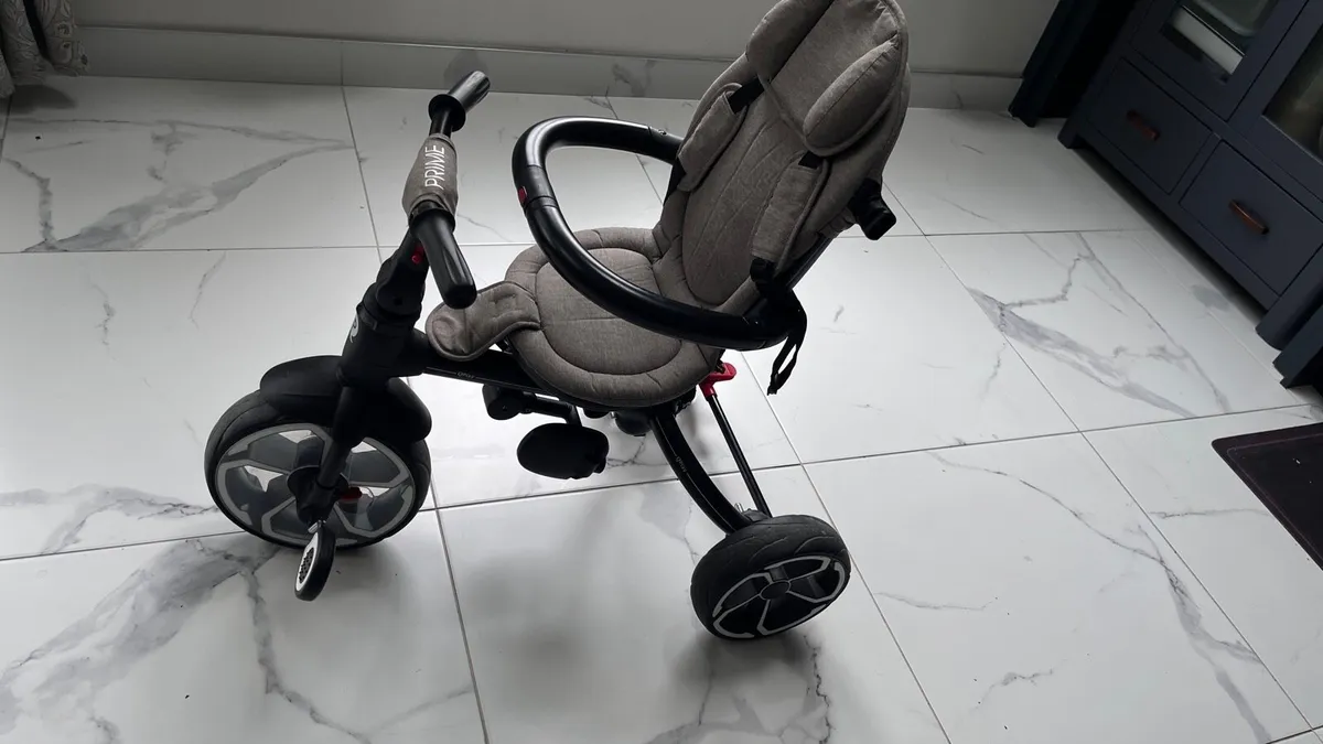 6 in 1 Q play trike - Image 4