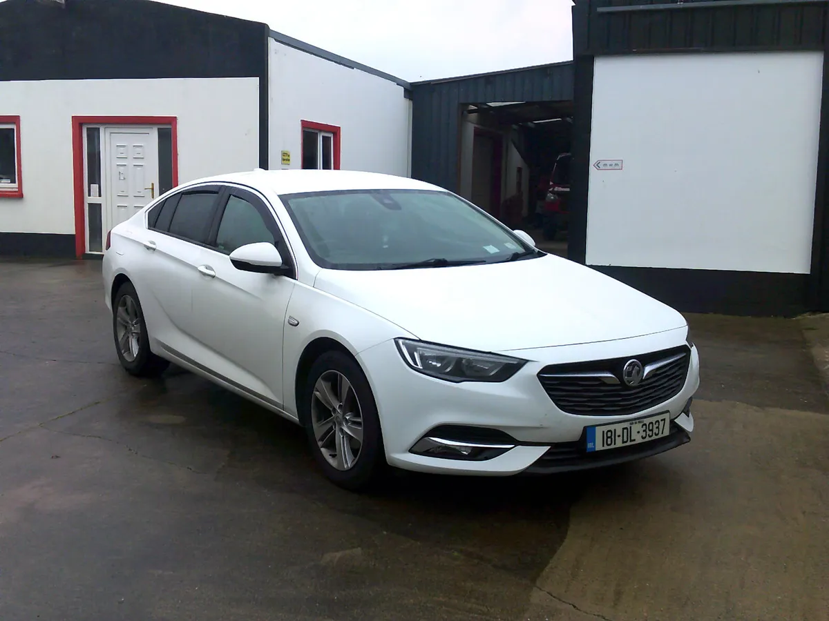 Vauxhall Insignia 2018 - Image 1