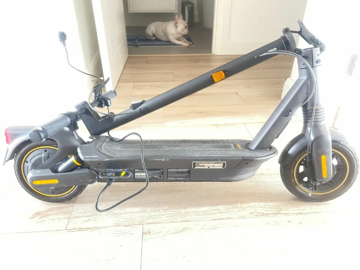 Ninebot Scooter MAX G2 +2 Helmets - Image 1