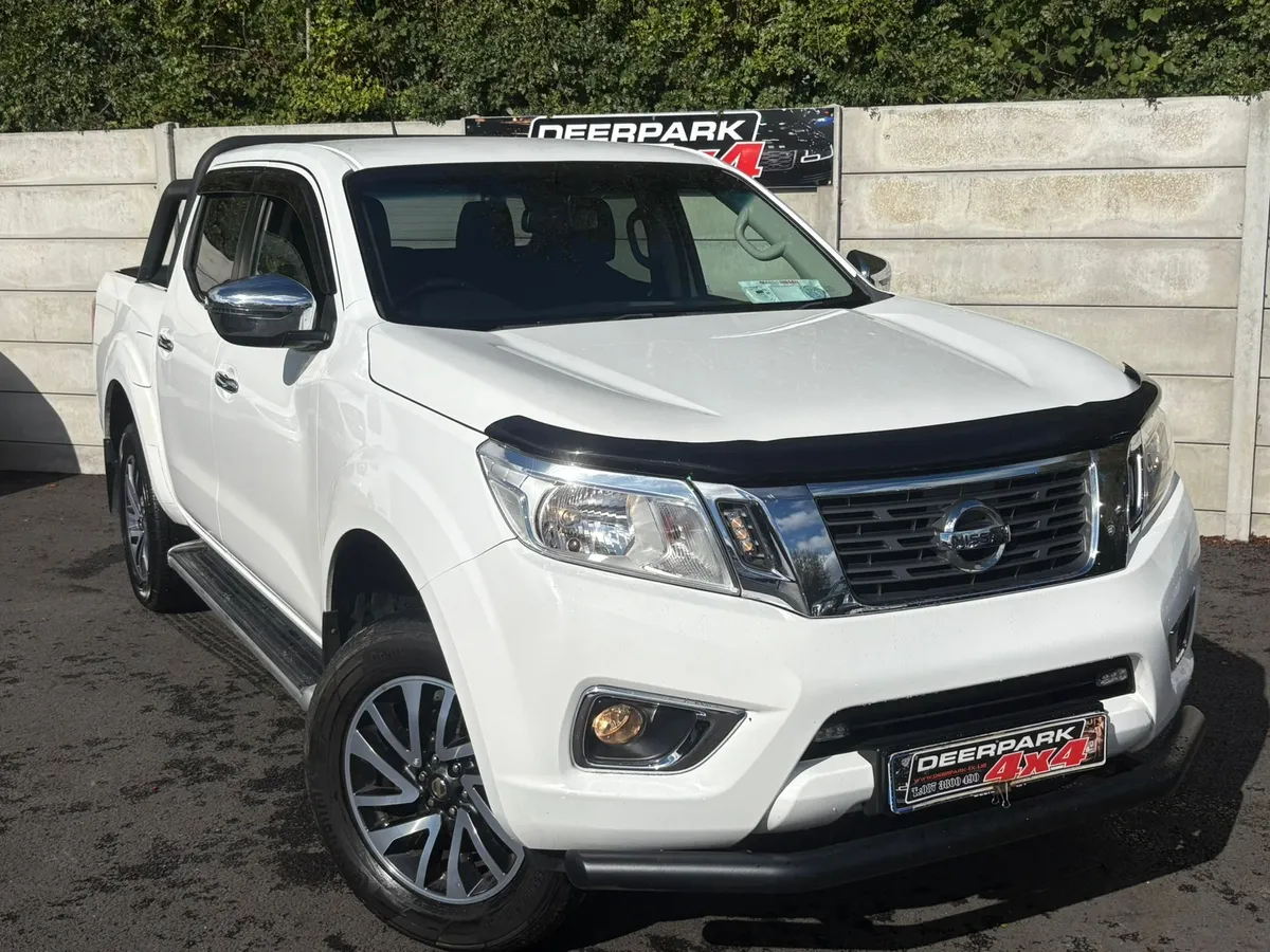 2017 Nissan Navara 2.3 DCI Crewcab - Image 1