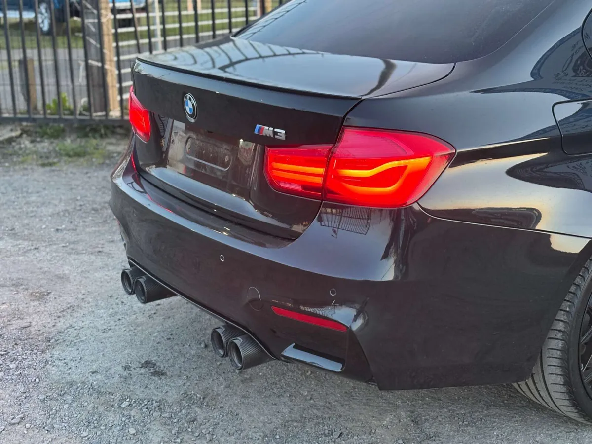 BMW M3 2017 - Image 4