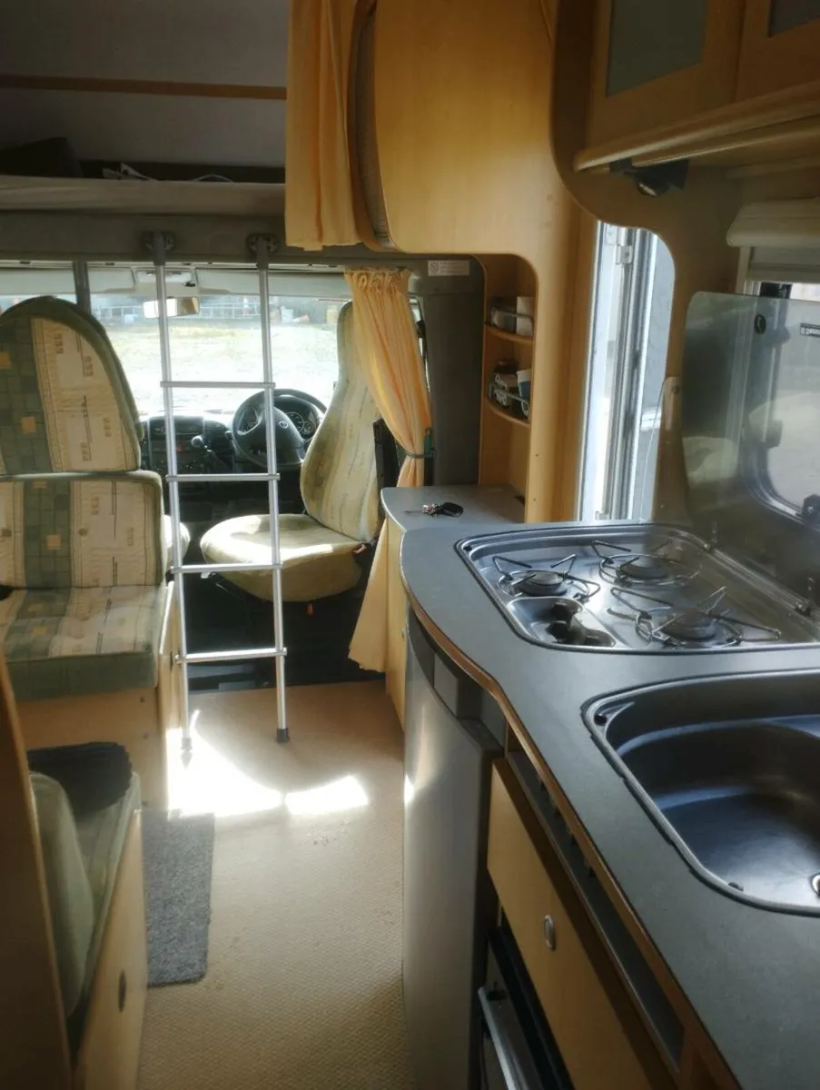 Campervan - Image 4