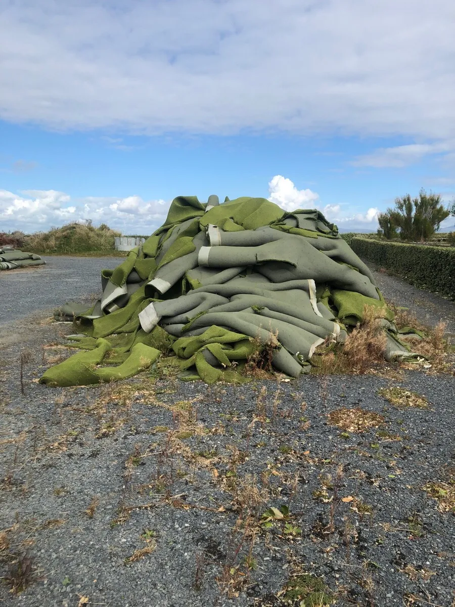 FREE!  Astroturf/Tennis Court surface - Image 3