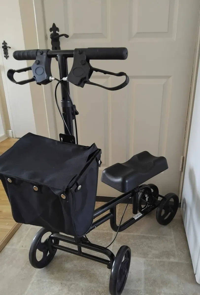 Mobility knee scooter - Image 3