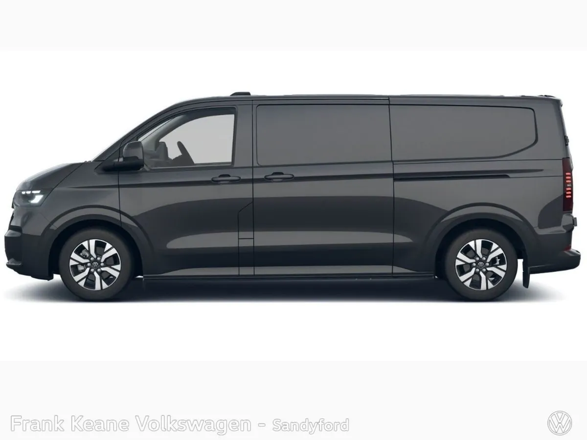 Volkswagen Transporter Trendline Plus Auto 30 LWB - Image 2