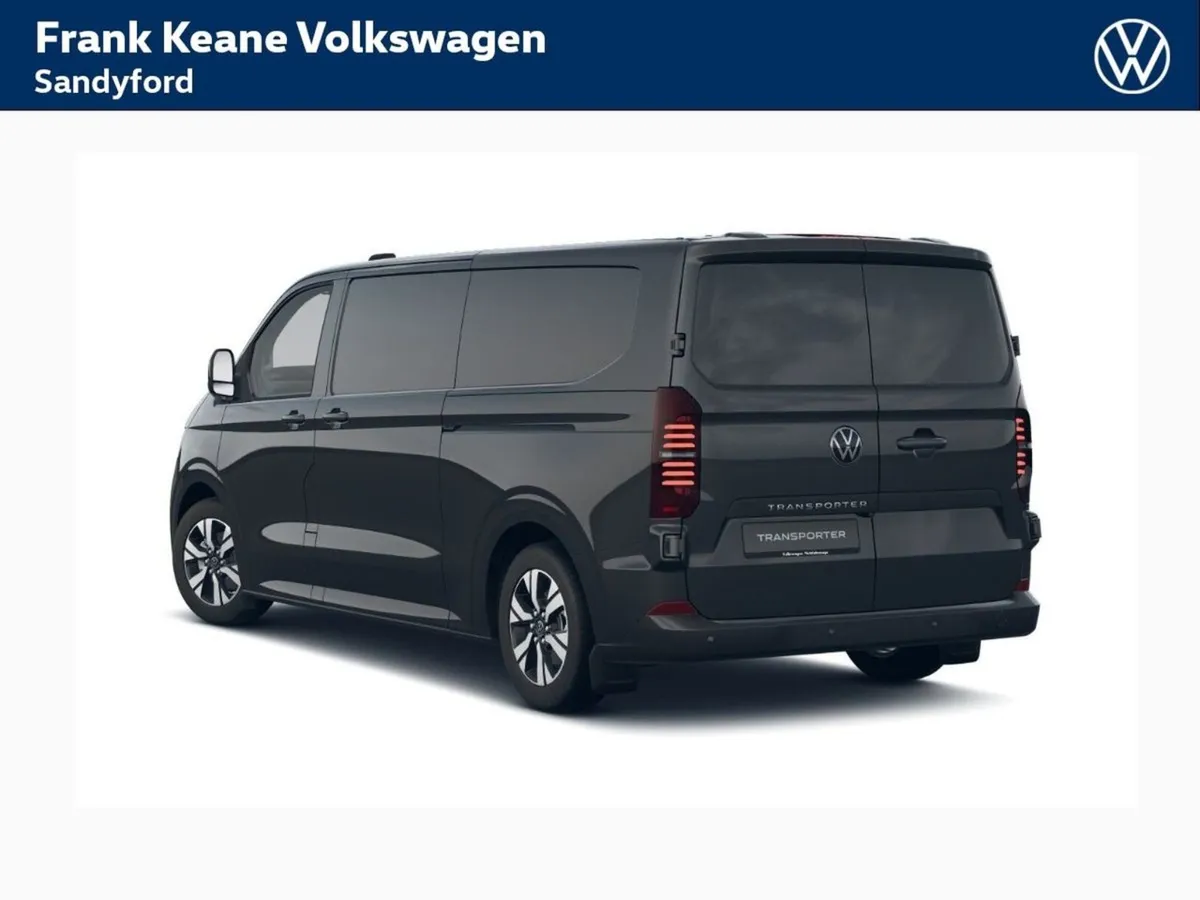 Volkswagen Transporter Trendline Plus Auto 30 LWB - Image 3