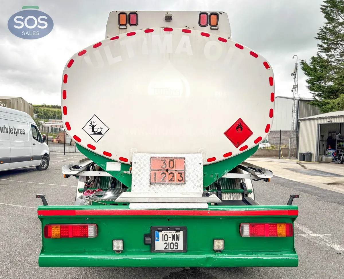 2010 Scania P230 Rigid Tanker - Image 3