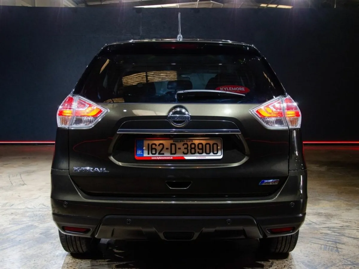 Nissan X-Trail SPACIOUS FAMILY SUV 2.0L PETROL SEL - Image 4