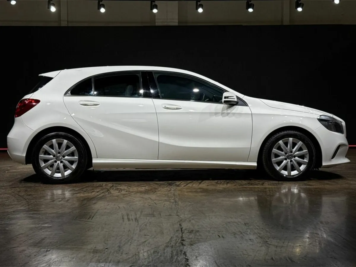 Mercedes-Benz A-Class 1.6 AUTOMATIC - CRUISE CONTR - Image 2