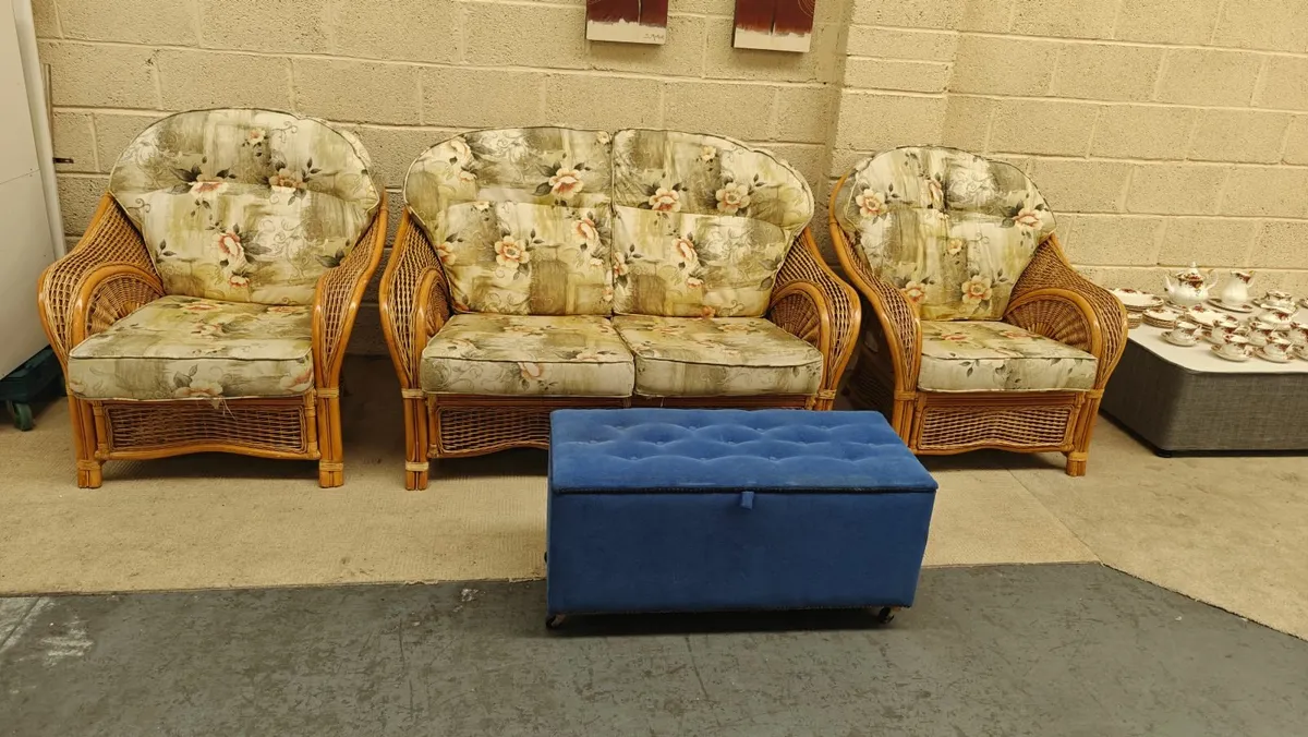 Wicker 3 Piece Suite - Image 2
