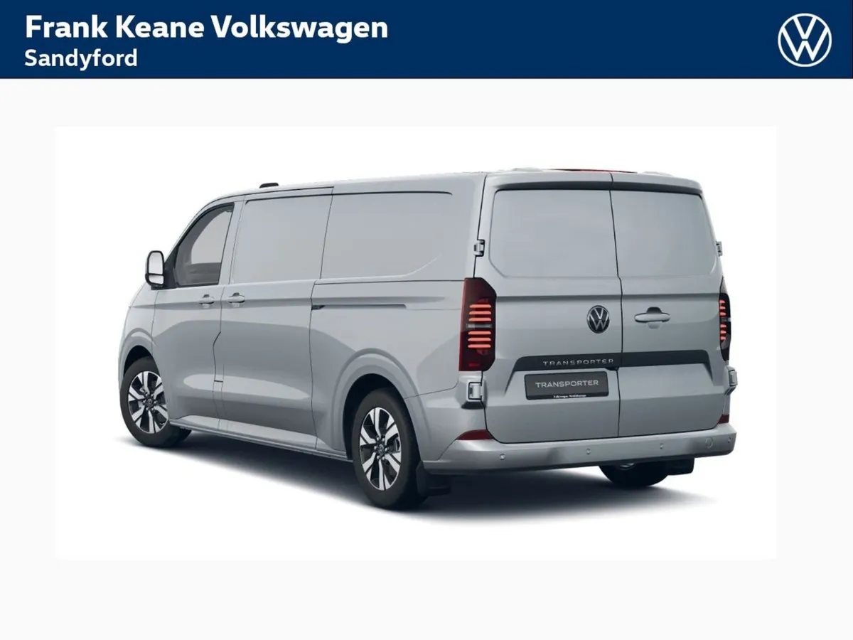 Volkswagen Transporter Trendline Plus 30 LWB 150B - Image 3