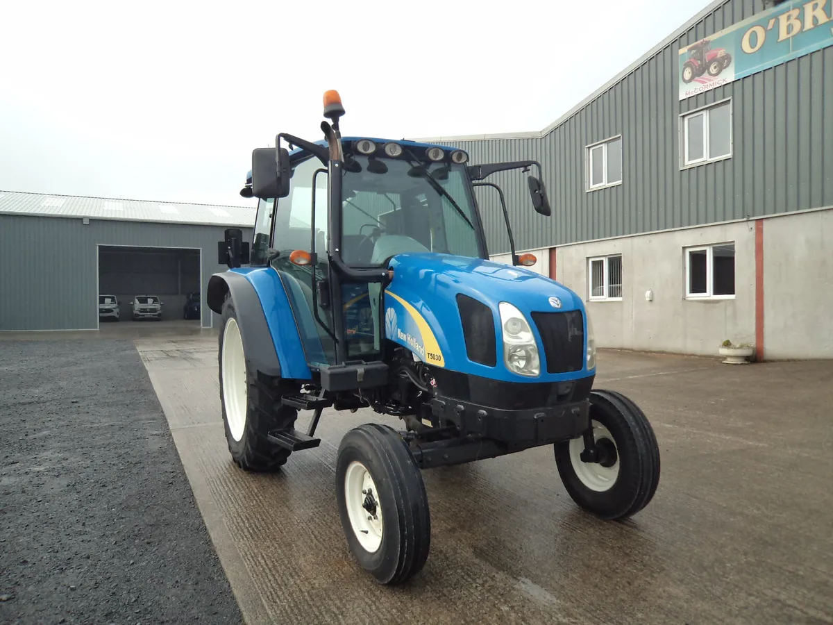2011 New Holland T5030 - Image 3