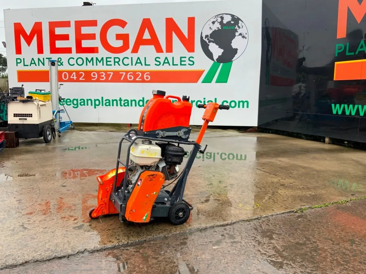 2021 ALTRAD 350x TWIN BLADE ROAD SAW.......950t. - Image 2