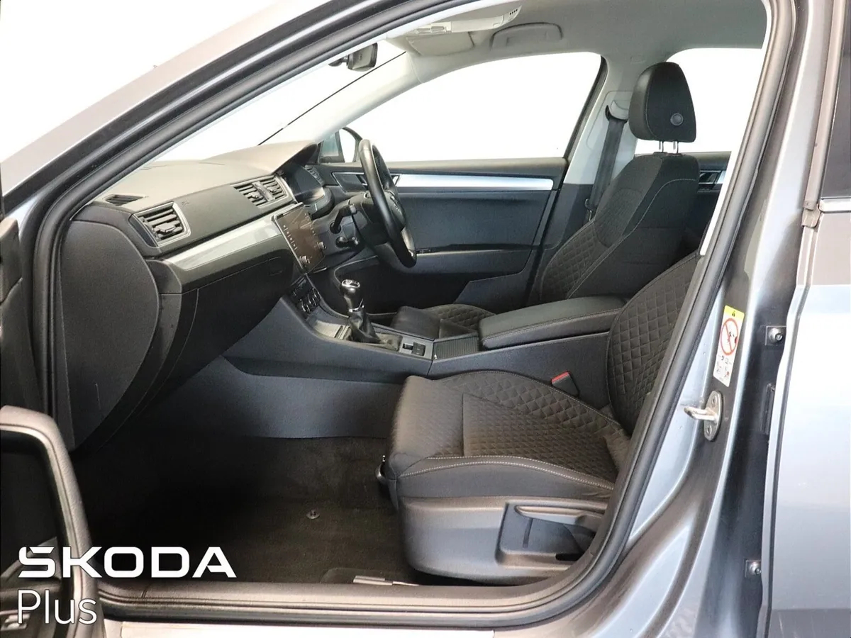 Skoda Superb 2.0 TDI 150 BHP AMBITION - Image 4