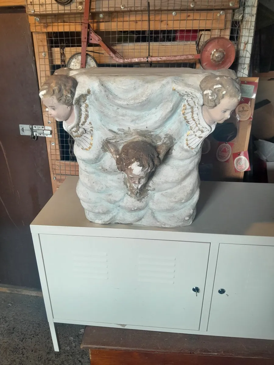 Vintage plaster plinth - Image 3