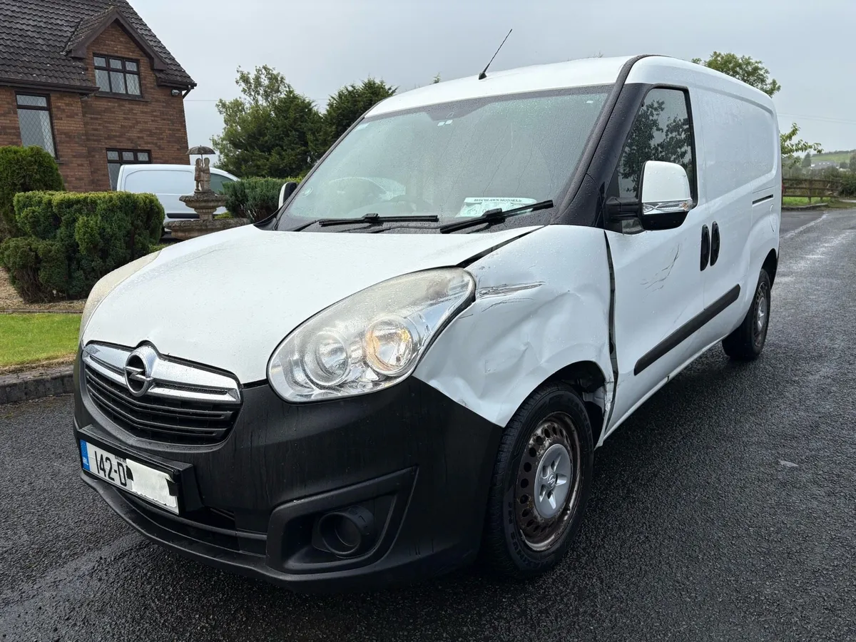 2014 Opel Combo Van 1.6 CDTI,Diesel,Driving - Image 2
