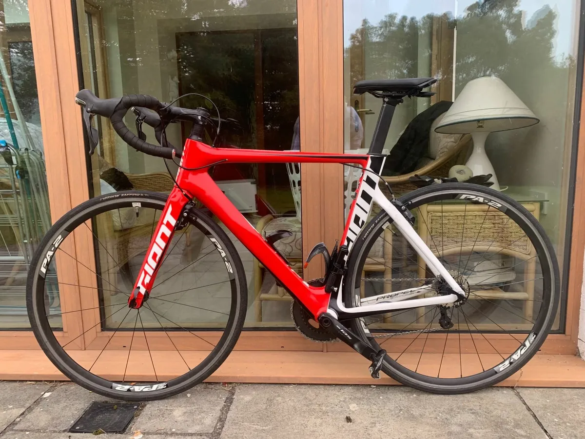 Giant Road Bike (Propel Advanced 2017) - Image 3