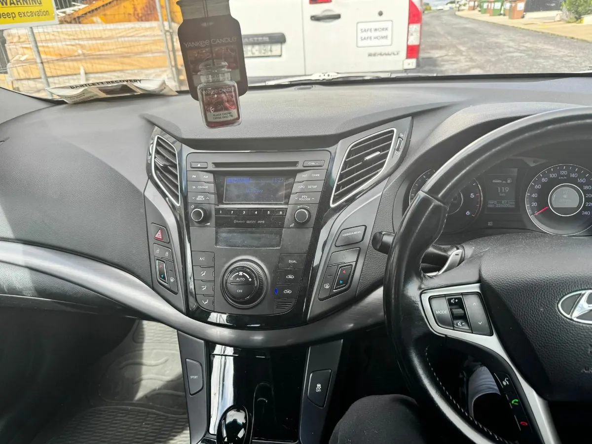 Hyundai i40 2012 - Image 4
