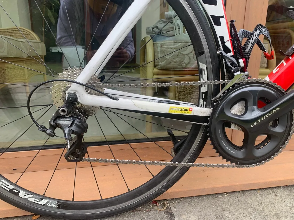 Giant Road Bike (Propel Advanced 2017) - Image 4