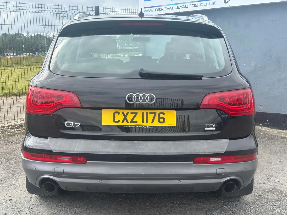 Audi Q7 2011 - Image 4