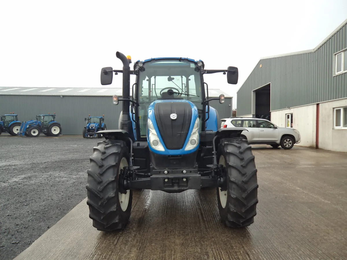 2017 New Holland T5.120 - Image 4