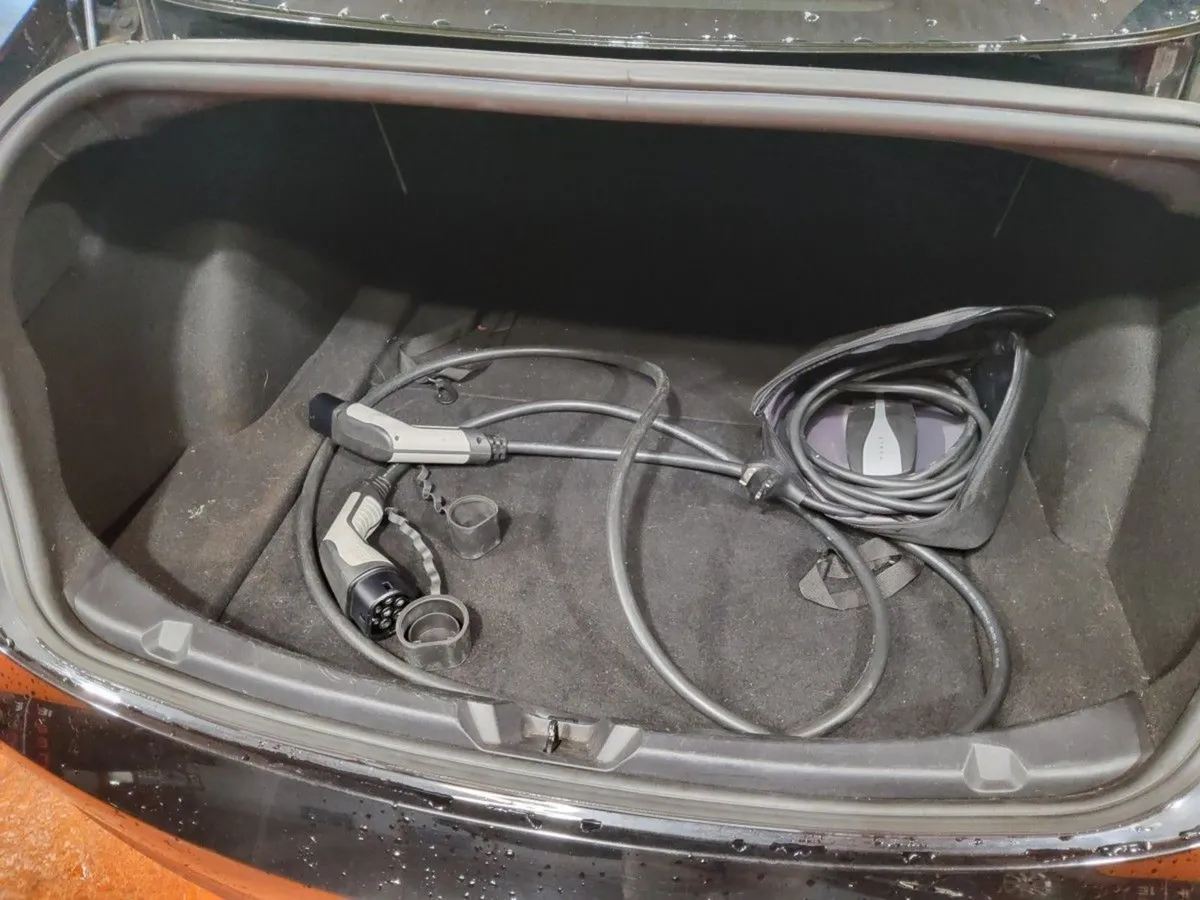 Tesla Model 3 Standard Range Plus (rwd) - Image 4