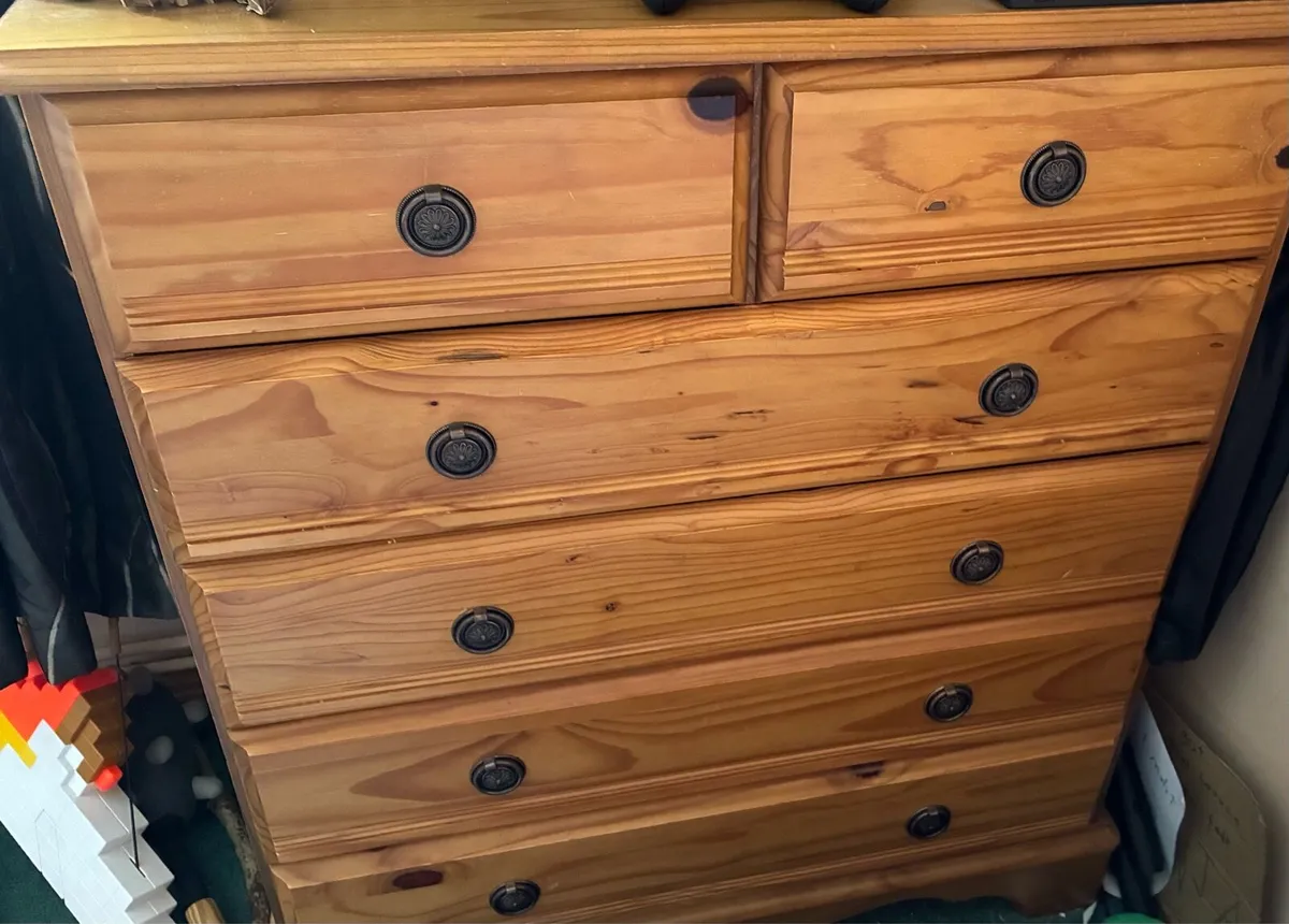 Pine wardrobe with drawers & matching chest of - Image 3